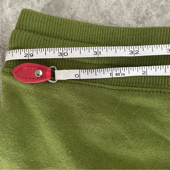 Green Joggers with Pockets - Picture 5 of 7